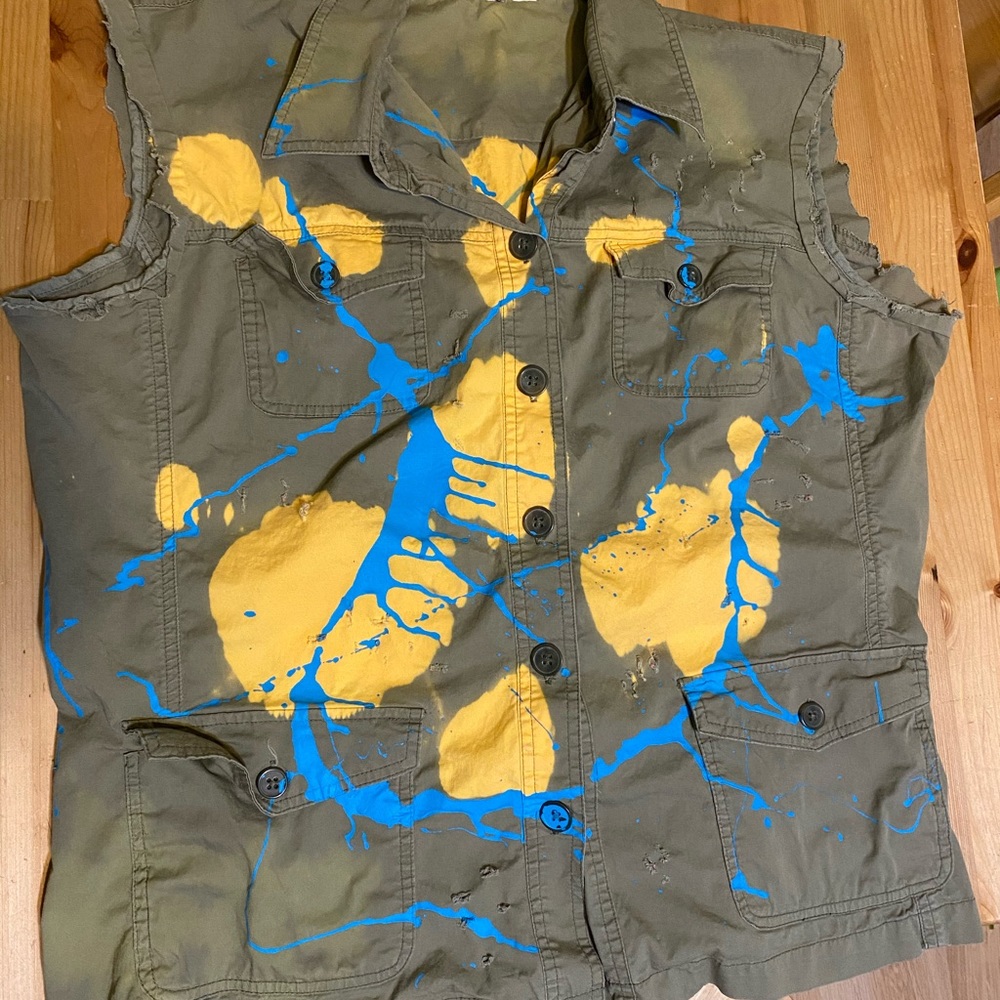 Safari vest stabbed painted thrashed bleached